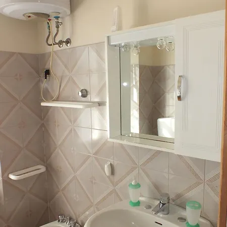 Apartment Elba Casale Al Mare Cm 3 *